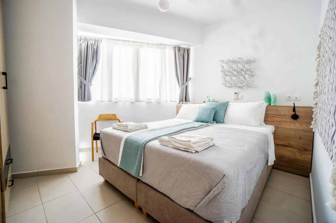 Urban Apartment *